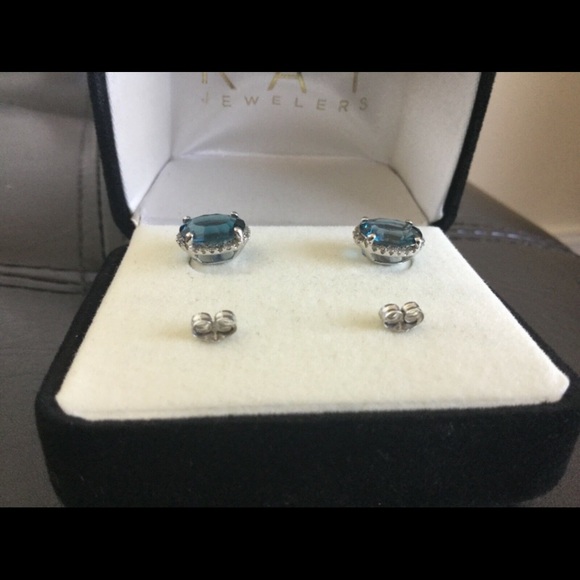 14K White Gold London Blue Topaz and Diamonds Oval Stud Earrings - Picture 6 of 12